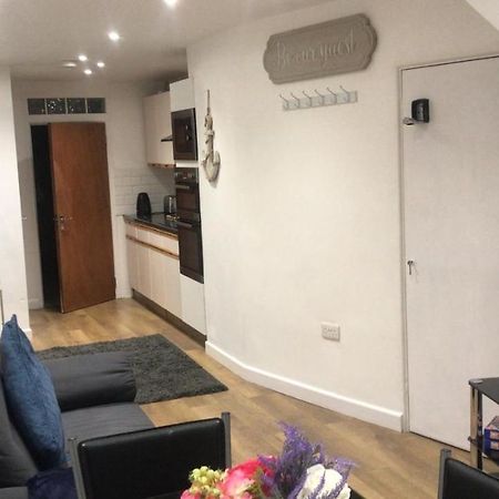 テインマスTeign Treasure Trove 1Bed Groundfloor 2Mins 2Beachアパートメント エクステリア 写真