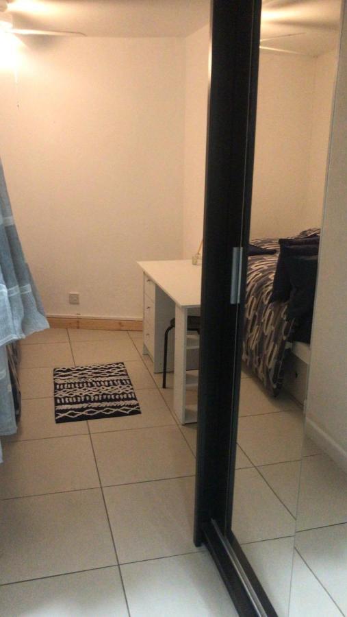 テインマスTeign Treasure Trove 1Bed Groundfloor 2Mins 2Beachアパートメント エクステリア 写真